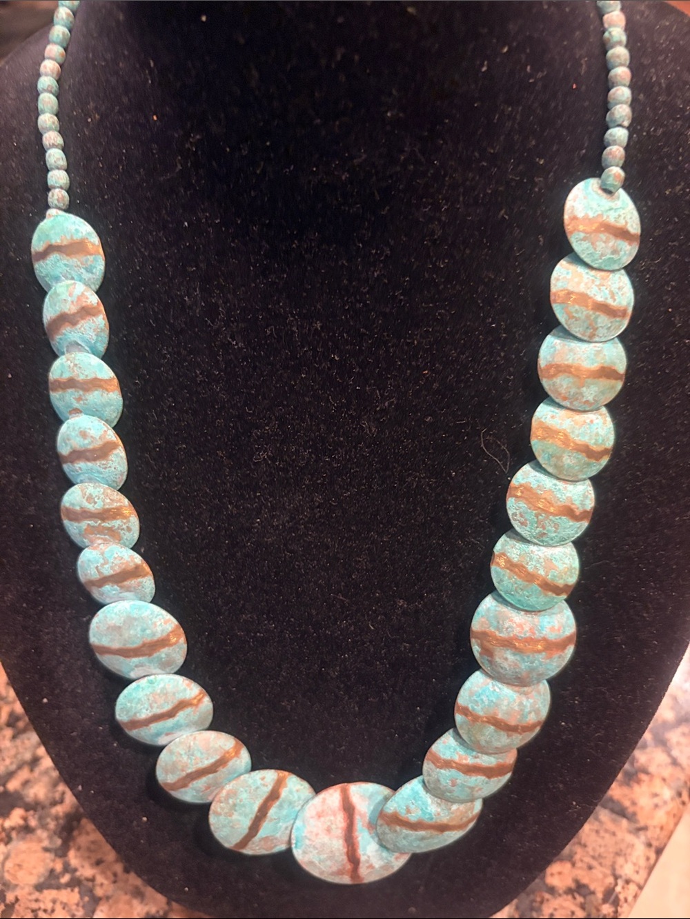 Beautiful vintage turquoise metal necklace